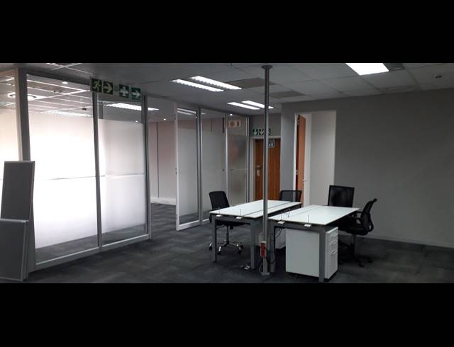 2,694M² CO-WORKING SPACE TO LET IN DIE HOEWES